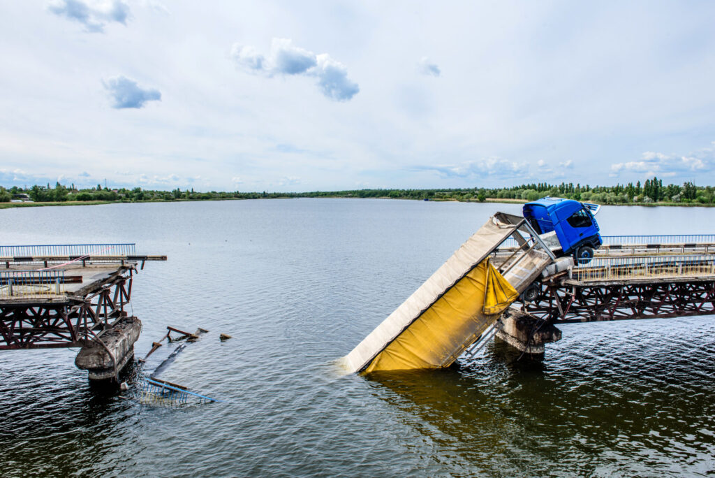 Bridge and semi during an earthquake